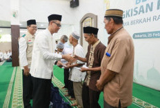 BERBAGI BERKAH SEPANJANG RAMADAN 1447 H, YBM PLN Salurkan 45 Ribu Paket Bingkisan