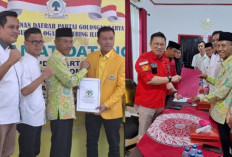 Mantan Wabup OKI H Jakfar Shodik Ambil Pendaftaran Bupati  di Golkar