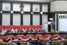 Bupati OKI Tanggapi Kritik DPRD