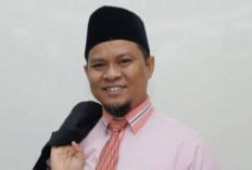 Multi Talenta! Kiprah DR Ridwan Saiman, Dari Ruang Sidang, Dosen, Hingga Layani Jemaah Umrah