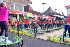 600 Peserta Guncang Lapangan Pertamina, SEBUSE Pro 2025 Pecahkan Rekor MURI Senam Trampolin