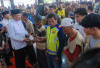 Bupati HM Toha Bagikan Ribuan THR