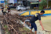 Warga Terdampak Banjir di Bayung Lencir