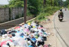 Buang Sampah Baseng Tempat, Lokak di Dendo Rp500 Ribu