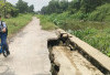 Jalan Karya Jaya Lebong Gajah Rusak Parah dan Nyaris Putus