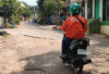 Jalannya Masih Rusak dan Berlubang