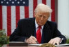 Alamak! Trump Larang Warga 12 Negara Ini Masuk AS, Apakah Indonesia Termasuk?