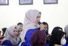 Seminar Public Speaking Sukses di Gelar HMM Universitas Bina Darma