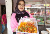 Pempek Sambal, Menu Baru Dapur Uni Denay Merah Menggoda Bikin Kepincut
